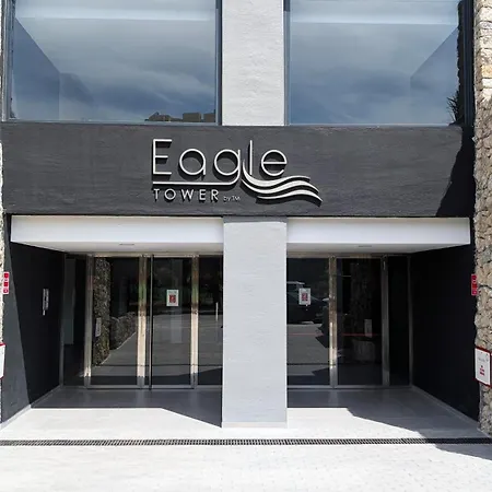 Eagle Tower Sweet 아파트 *