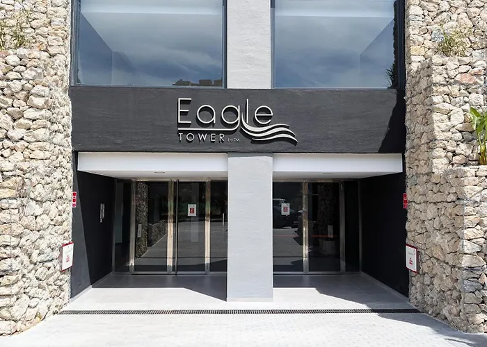 Eagle Tower Sweet 아파트 *